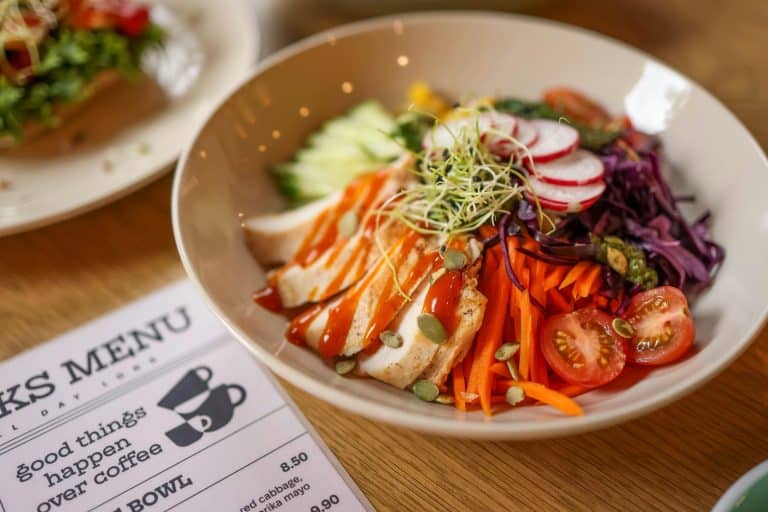 The Impact of Fast Food on Health and Culinary Traditions