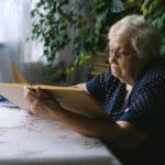 The End of Grade Levels? Age-Independent Learning Approaches