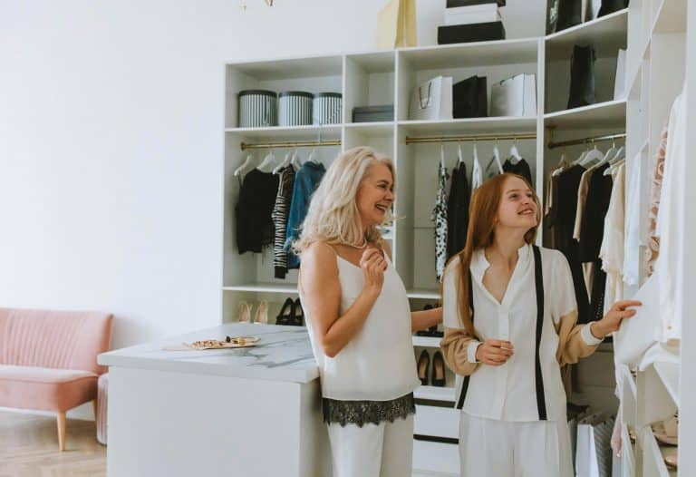 Retail for Different Lifestyles: Activity-Specific Shopping Approaches