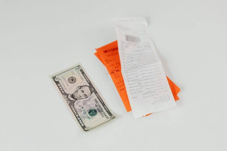 The Impact of Economic Uncertainty on Consumer Spending Patterns