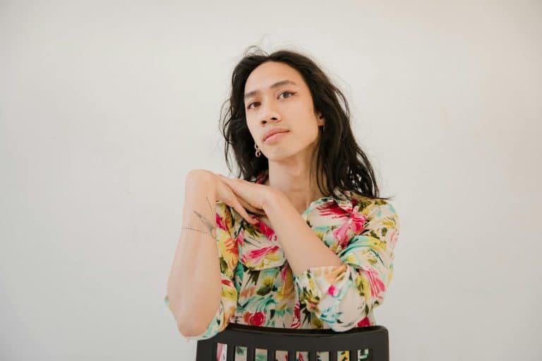 Fashion and Self-Expression: Using Clothing as a Creative Outlet
